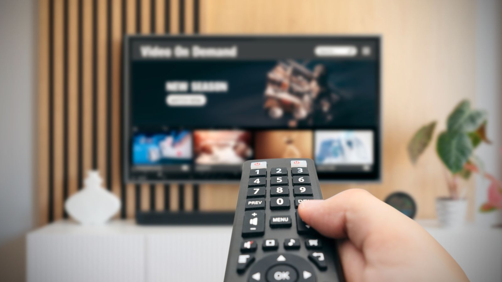 TV and Streaming Service Issues in Short-Term Rentals: Resolving 11 Common Problems