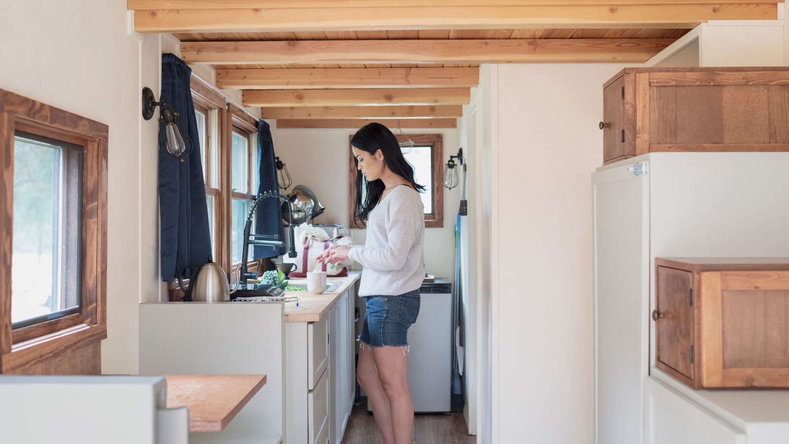 Short-Term Rentals in Tiny Houses: 11 Crucial Aspects to Consider