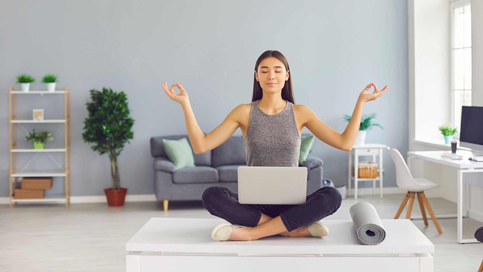 Short-Term Rentals with Meditation Spaces: 11 Essential Features