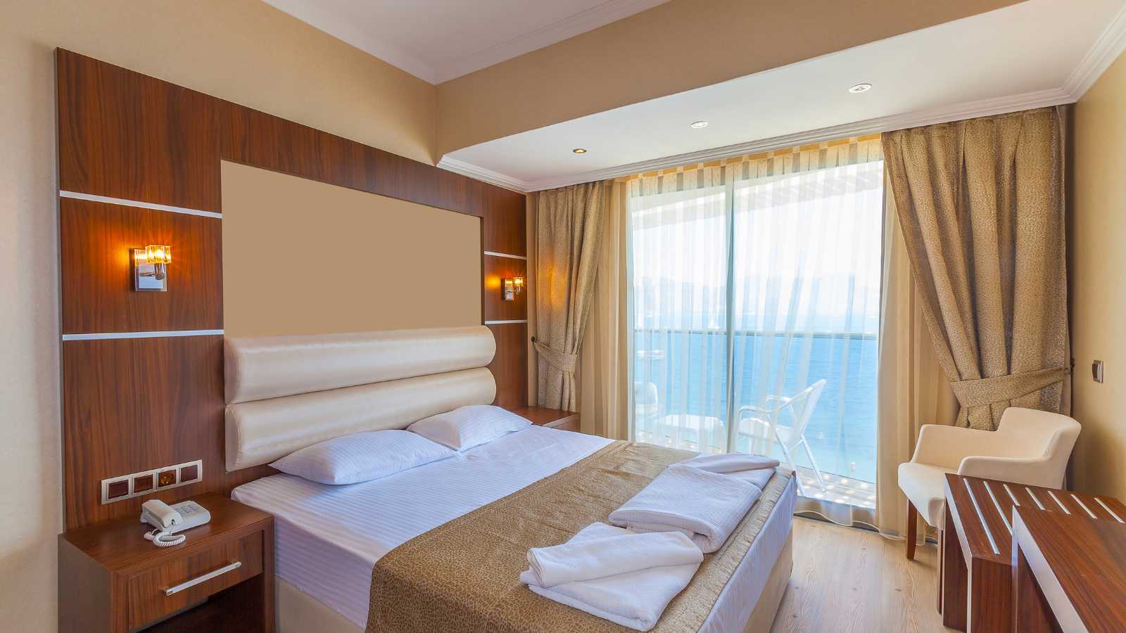 Emerald Princess Cabins: 5 Key Reasons to Choose Your Cabin Wisely